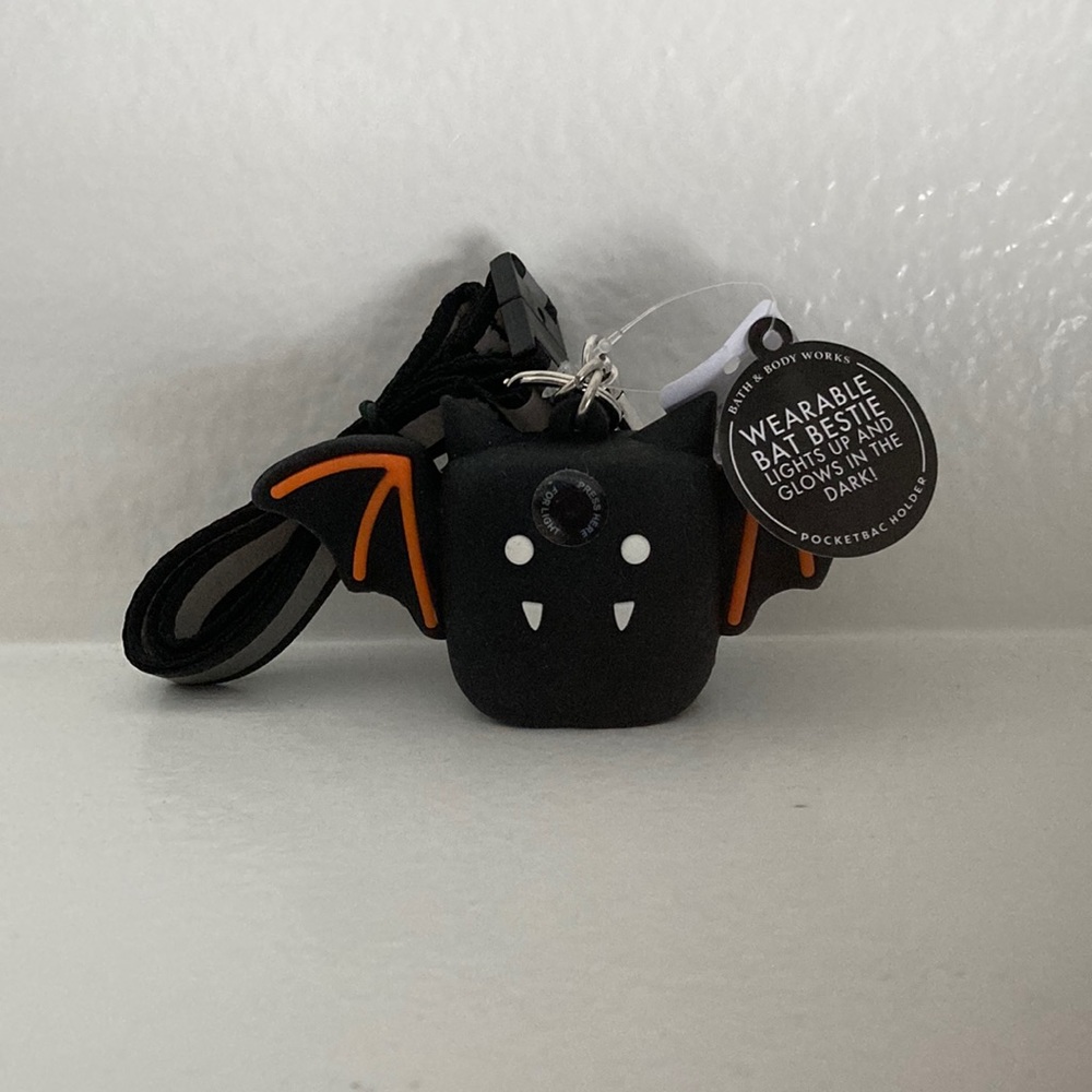 Bat Pocket Bac Holder